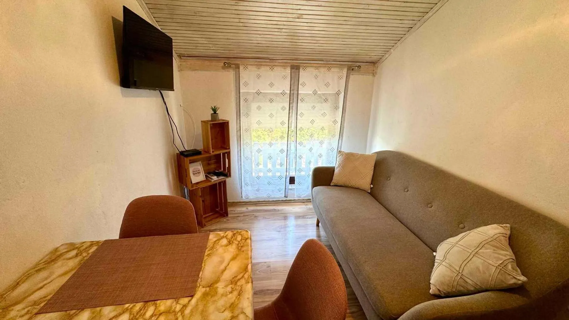 Apartment House And Apts. In Jadranovo 51055 Croatia