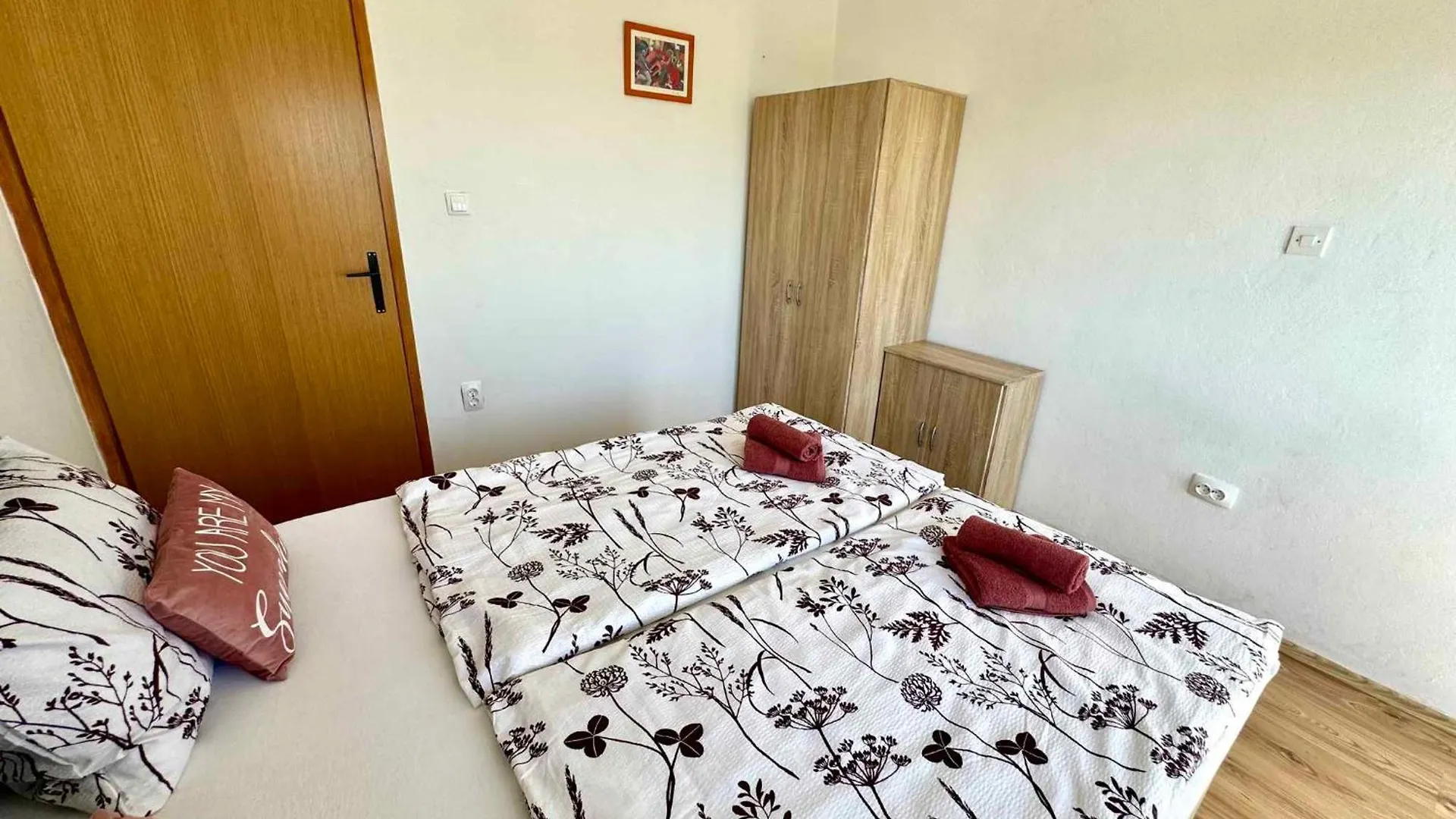 House And Apts. In Jadranovo 51055 Apartment