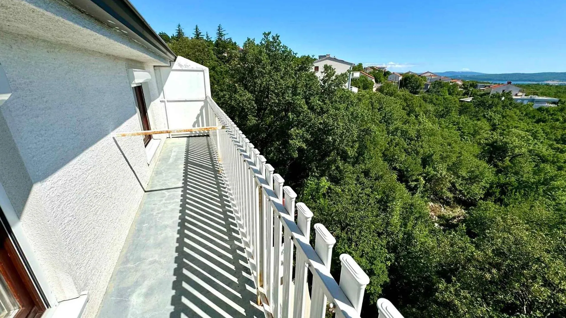 House And Apts. In Jadranovo 51055 Apartment